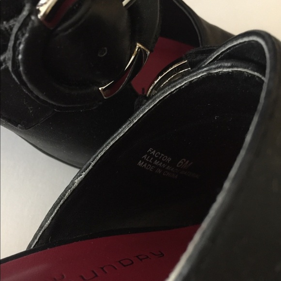 Chinese Laundry Black Slip On Size 6 - Picture 6 of 7